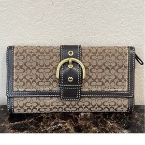 Authentic Coach Signature Soho Buckle Brown Checkbook Logo Wallet